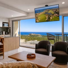Casa Cielo + Private Rooftop Pool + Ocean Views