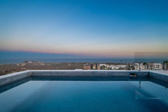 Casa Cielo + Private Rooftop Pool + Ocean Views