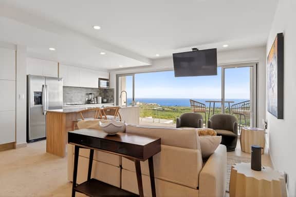 Casa Cielo + Private Rooftop Pool + Ocean Views