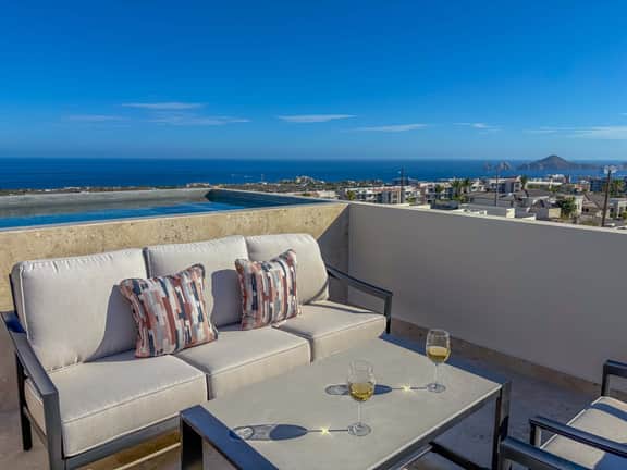 SkyCabo Penthouse + Rooftop Pool + Ocean Views