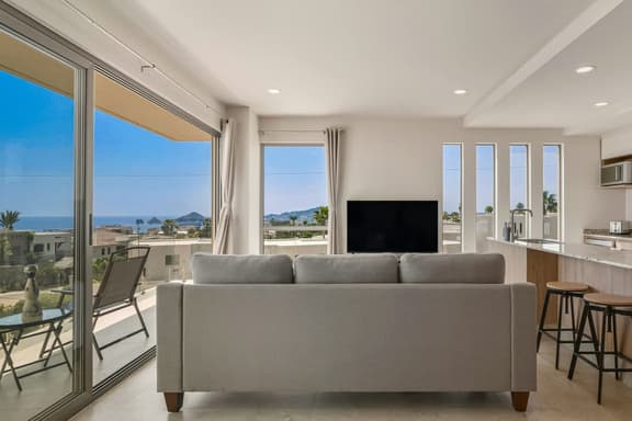 Casa Vista | 2BR Arch & Sunset Ocean Views