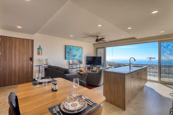 Vista Bonita | Ocean Views | 2 King Suites