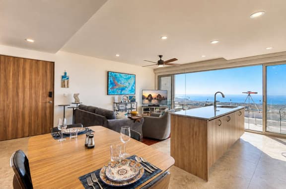 Vista Bonita | Ocean Views | 2 King Suites - Image 1